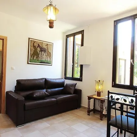 Tatil Evi La Chartreuse Du Canal Du Midi *