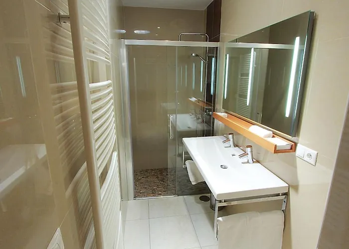 بيت للعطل La Chartreuse Du Canal Du Midi