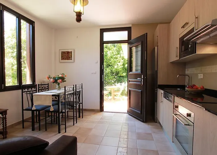 La Chartreuse Du Canal Du Midi Semesterbostad